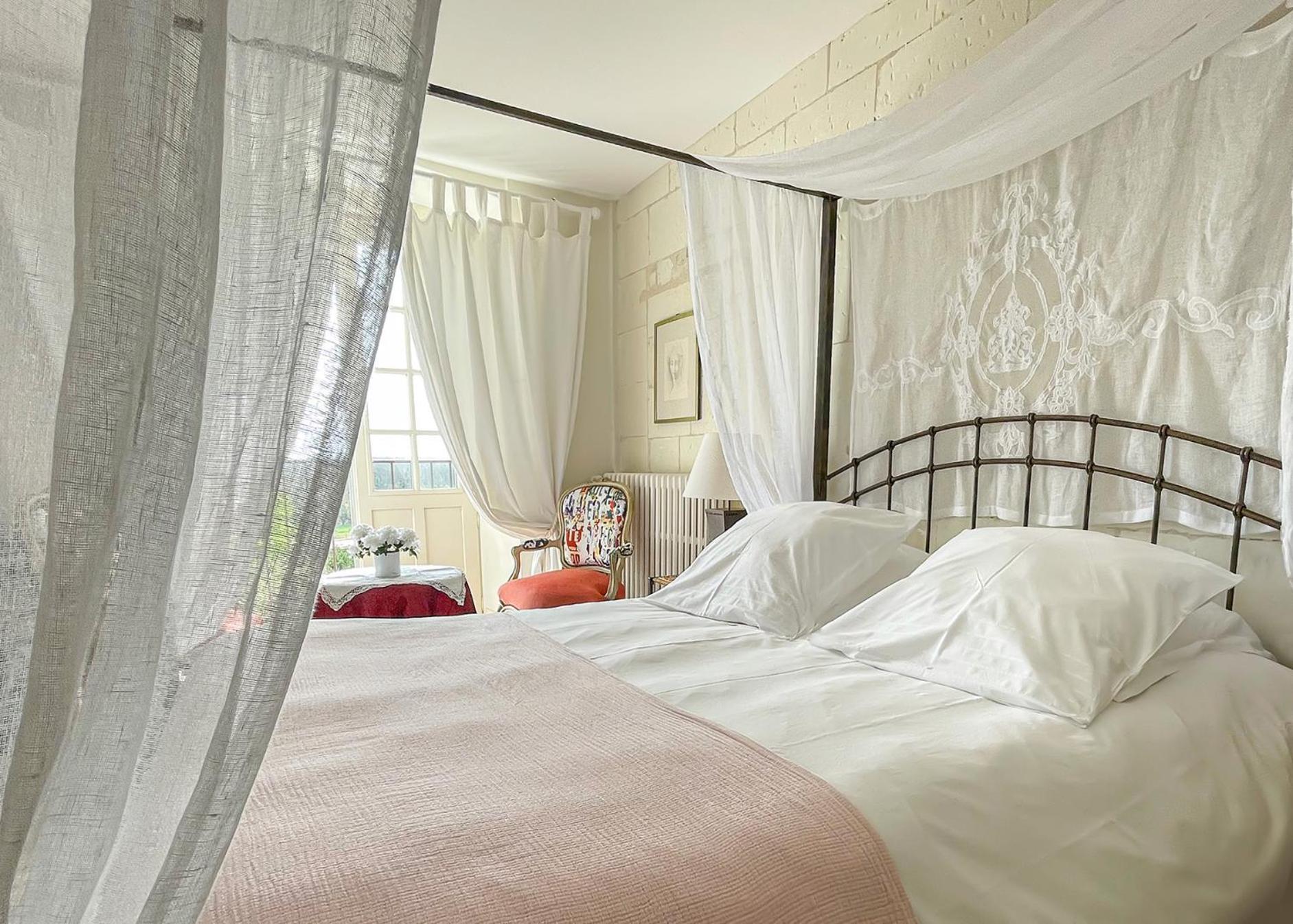 Le Presbytere De La Cite Royale De לוצ'ס מראה חיצוני תמונה